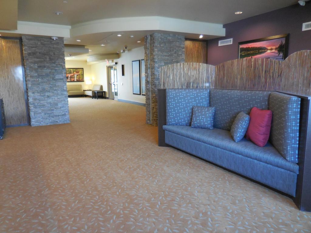 Ledgestone Hotel Vernal Exterior photo